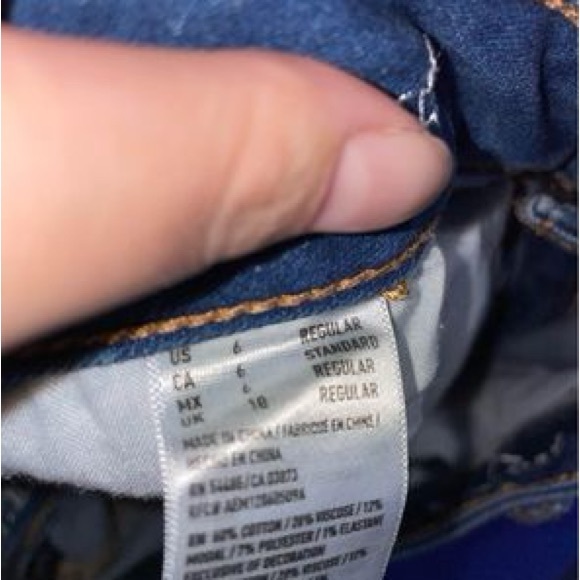 American Eagle Jeans - Picture 3 of 3